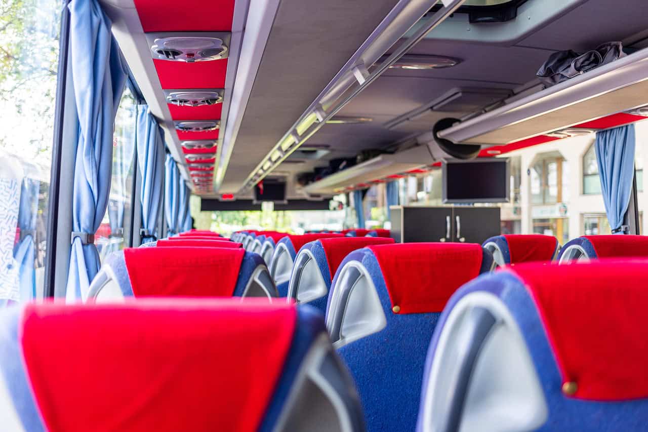 How to Save Money on Bus Travel Without Losing Comfort